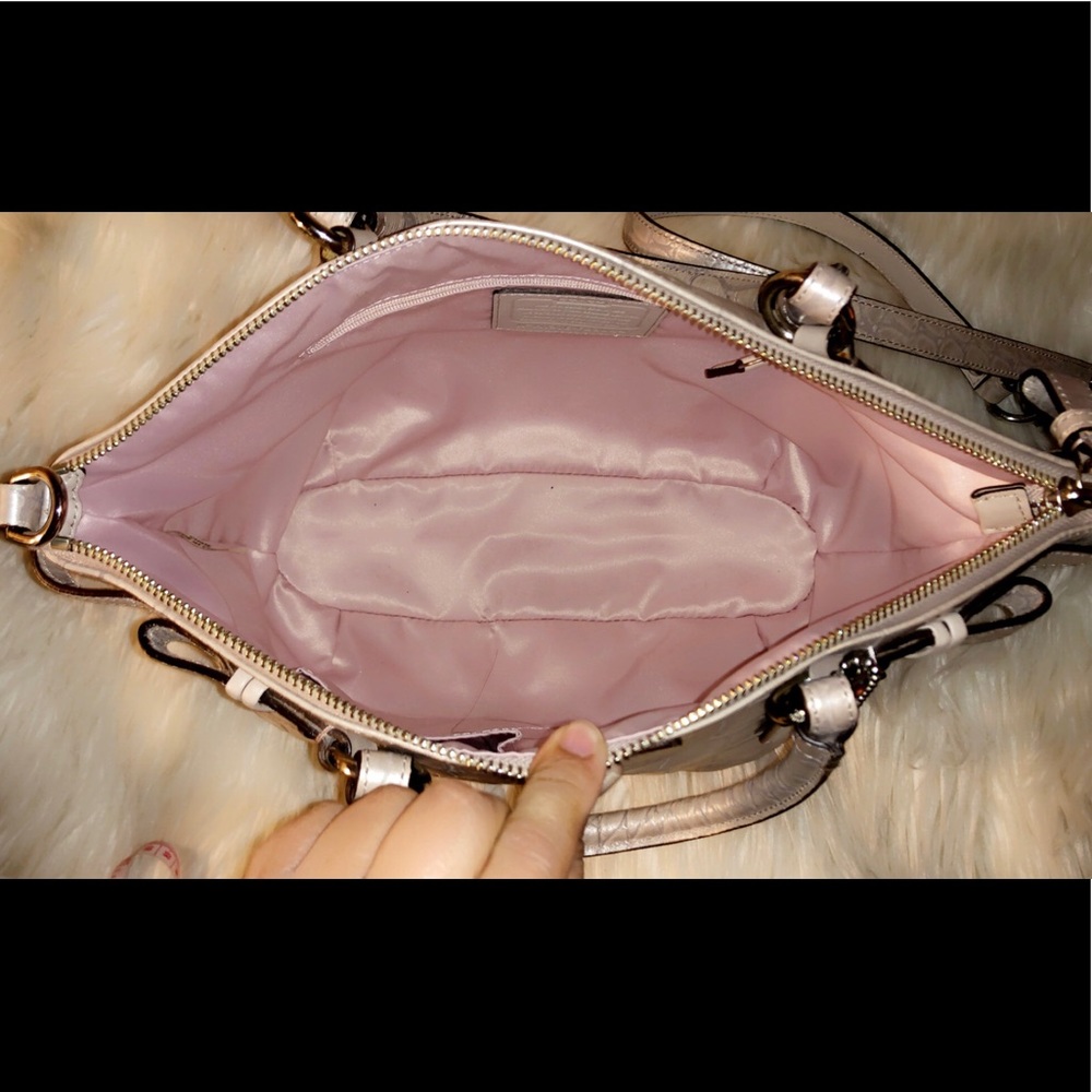 COACH Pearl Croc Convertible Bag - Picture 11 of 12